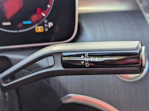 Certified 2025 Mercedes-Benz C 300 Sedan image 12