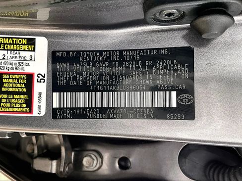 Used 2020 Toyota Camry SE FWD image 16