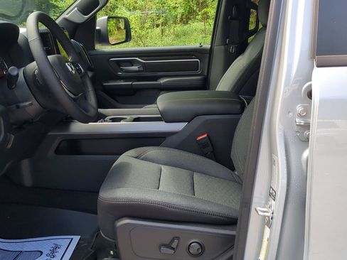 New 2026 RAM 1500 Big Horn AWD/4WD image 11