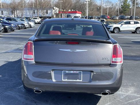 Used 2013 Chrysler 300 S image 6