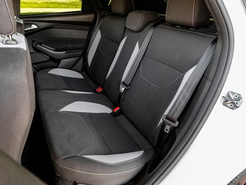 Used 2018 Ford Focus ST image 42