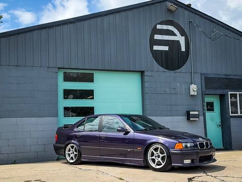Used 1997 BMW M3 Sedan RWD image 1