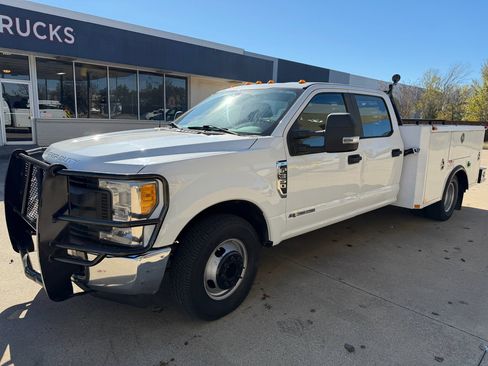 Used 2017 Ford F350 XL w/ Power Equipment Group image 8