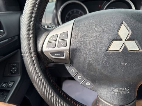 Used 2017 Mitsubishi Lancer LE FWD image 28