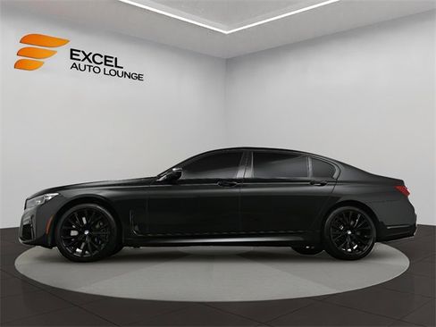 Used 2020 BMW 750i xDrive 750i xDrive w/ M Sport Package image 51