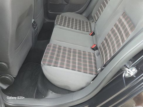 Used 2009 Volkswagen GTI 4-Door FWD image 13