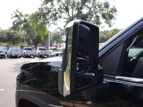 Used 2024 Chevrolet Silverado 3500 High Country w/ Technology Package AWD/4WD image 20