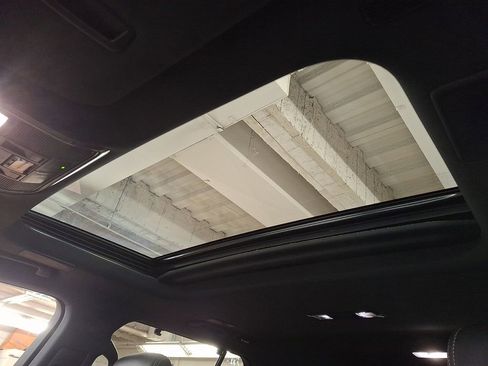 Used 2024 Lexus LX 600 4WD w/ Luxury Package image 11