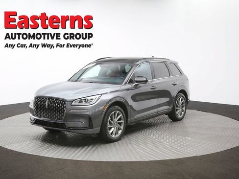 Used 2025 Lincoln Corsair Grand Touring w/ Towing Package AWD/4WD image 57