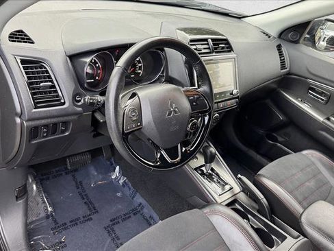 Used 2024 Mitsubishi Outlander Sport S image 11