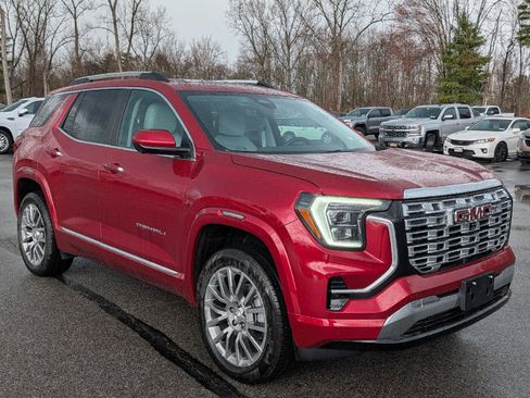 New 2026 GMC Terrain Denali AWD/4WD image 5