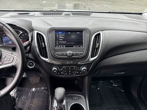 Used 2024 Chevrolet Equinox LT AWD/4WD image 21