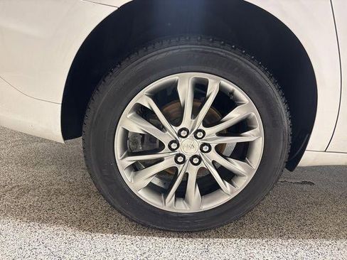 Used 2022 Buick Enclave Avenir w/ Trailering Package, 5000 lbs. image 19