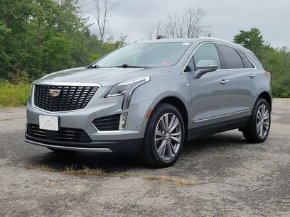 Certified 2025 Cadillac XT5 Premium Luxury w/ Technology Package