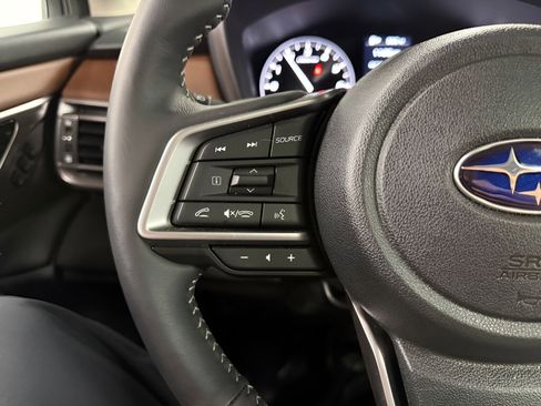 Certified 2025 Subaru Outback Touring image 12