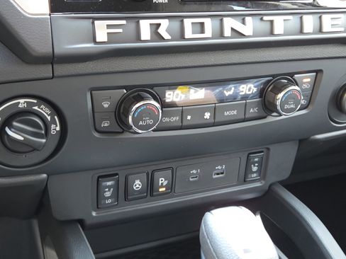 New 2026 Nissan Frontier SV image 20