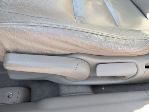 Used 2010 Honda Civic EX-L image 21