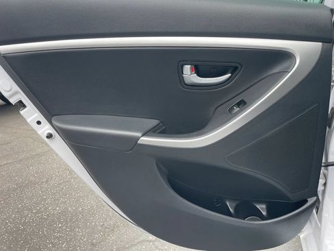 Used 2016 Hyundai Elantra GT w/ Option Group 03 FWD image 23