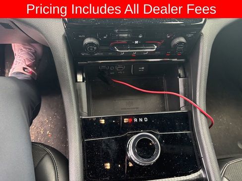 Used 2025 Jeep Grand Cherokee L Altitude RWD image 10