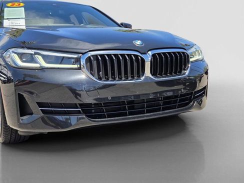 Used 2023 BMW 530i w/ Convenience Package RWD image 9