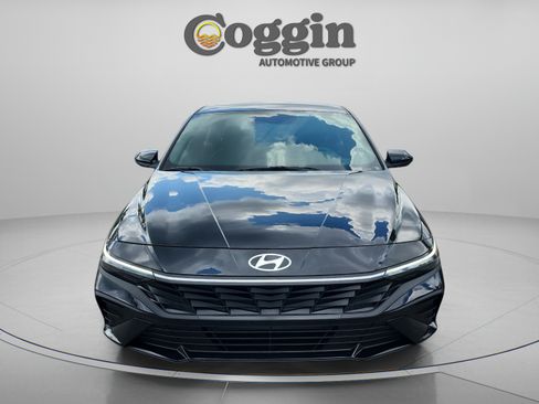 New 2026 Hyundai Elantra Sport FWD image 8
