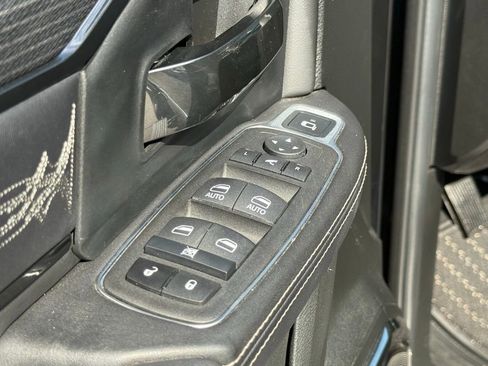 Certified 2022 RAM 2500 Limited image 15