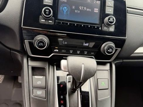 Used 2017 Honda CR-V LX image 12