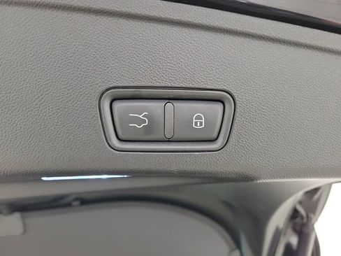 Used 2023 Maserati Grecale GT image 11