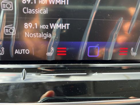 New 2026 Volkswagen Tiguan SE image 25