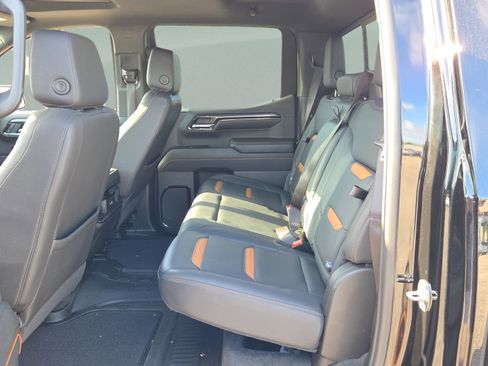 Used 2024 GMC Sierra 1500 AT4 w/ Technology Package image 12