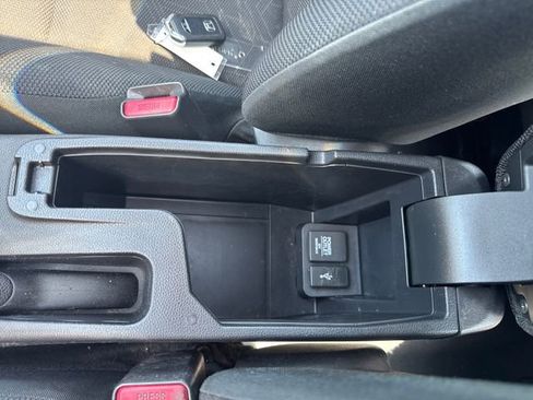 Used 2015 Honda Fit EX-L image 24