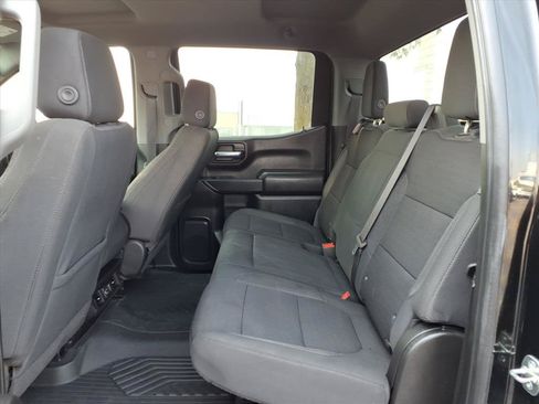 Used 2022 Chevrolet Silverado 1500 LT AWD/4WD image 29