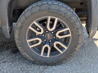 Used 2020 GMC Sierra 1500 AT4 w/ AT4 Premium Package AWD/4WD video 3