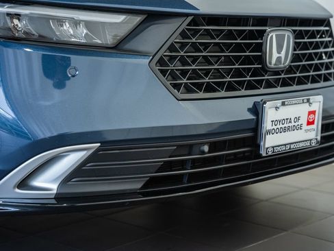 Used 2025 Honda Accord Touring image 11
