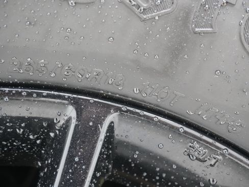 Used 2021 Nissan Frontier SV w/ Midnight Edition Floor Mats RWD image 25