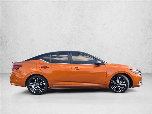 Used 2023 Nissan Sentra SR w/ Electronics Package FWD image 4