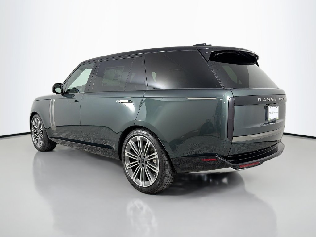 New 2026 Land Rover Range Rover Long Wheelbase SE AWD/4WD image 7