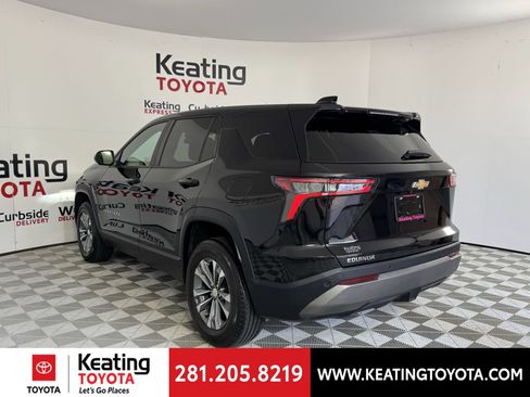 Used 2026 Chevrolet Equinox LT FWD image 7