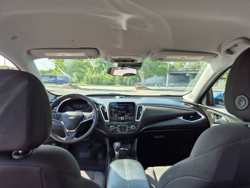 Used 2023 Chevrolet Malibu LT image 12