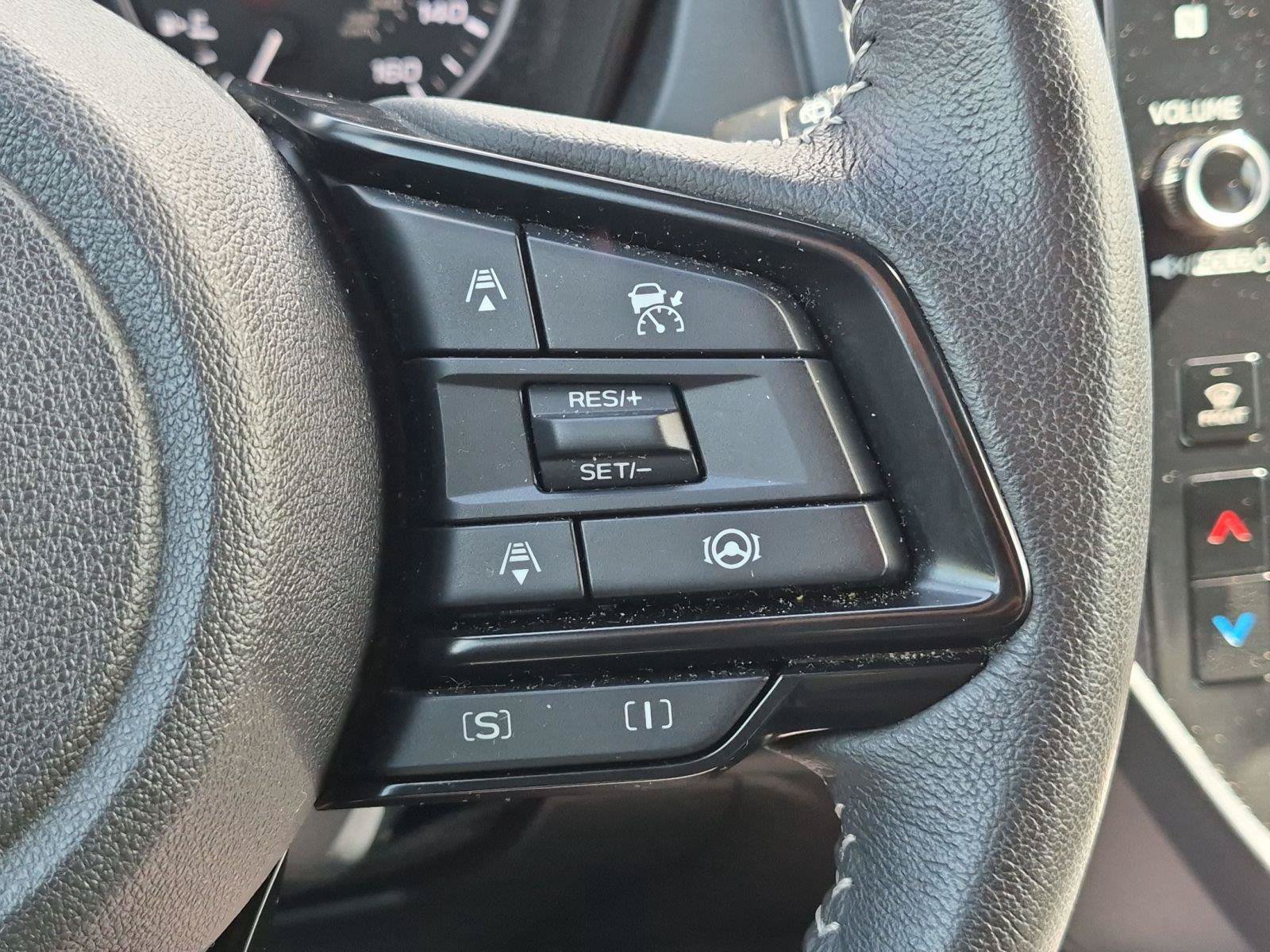 Certified 2025 Subaru Forester Premium AWD/4WD image 16