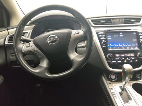 Used 2017 Nissan Murano SV FWD image 22
