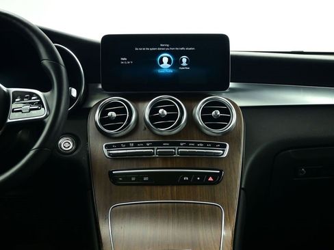 Used 2022 Mercedes-Benz GLC 300 4MATIC image 6