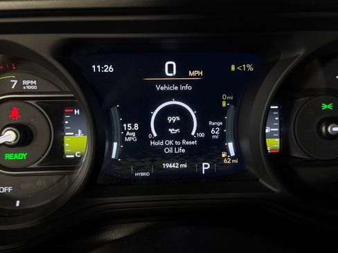 Used 2024 Jeep Wrangler Unlimited AWD/4WD image 18