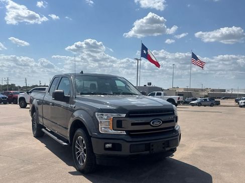 Used 2018 Ford F150 XLT w/ Equipment Group 302A Luxury AWD/4WD image 2