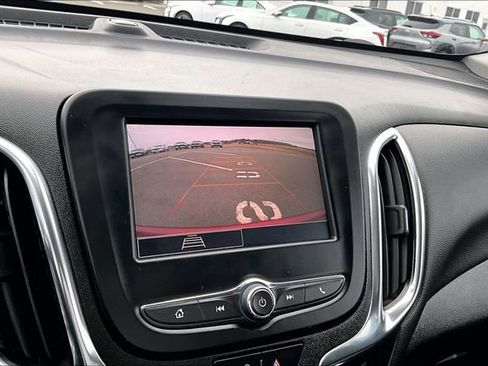 Used 2023 Chevrolet Equinox LT image 22
