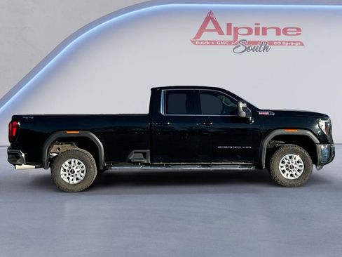 Used 2024 GMC Sierra 2500 SLE w/ SLE Value Package; image 6