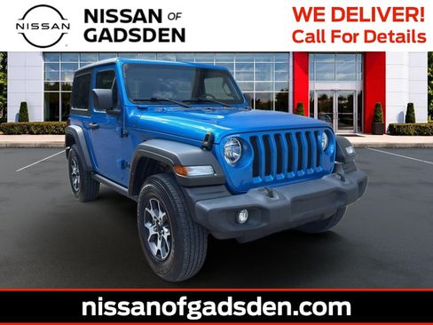 Used 2022 Jeep Wrangler Sport AWD/4WD image 1
