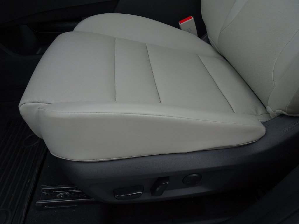 Used 2025 Nissan Rogue SV w/ SV Premium Package AWD/4WD image 8