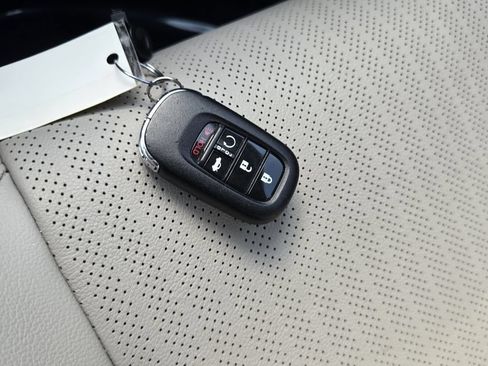 Used 2024 Honda Civic Touring image 19