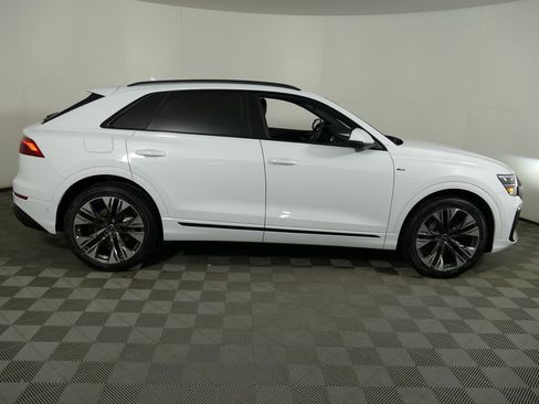 New 2026 Audi Q8 Premium Plus image 2